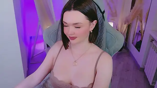 AvaFlower's Live XXX Chat