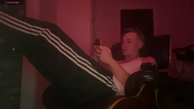 OFFICAL_DICKEDDOWNUNDER Webcam-Show