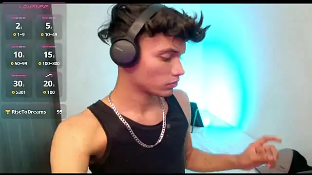 Show modela AlexxxGod na web-kameri