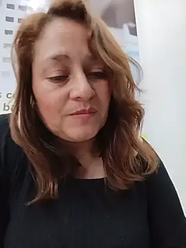 LUISA--30 Live XXX Chat