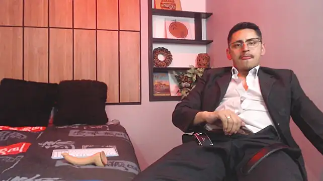 kevin_23_ Chat XXX live