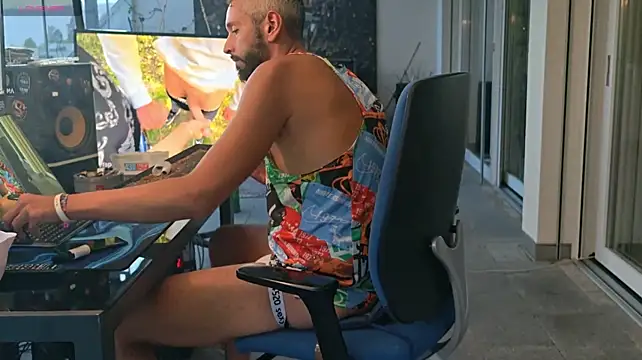 عرض كام Dr_Megabyte