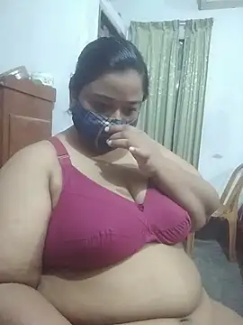 Chat +18 de momo_loves ao vivo