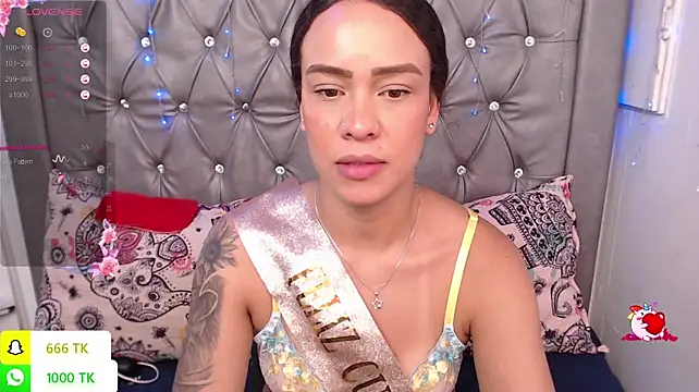 LAILAGUMMY – Naživo XXX chat