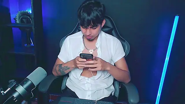 ALPHA_LATINO Obrolan Langsung XXX