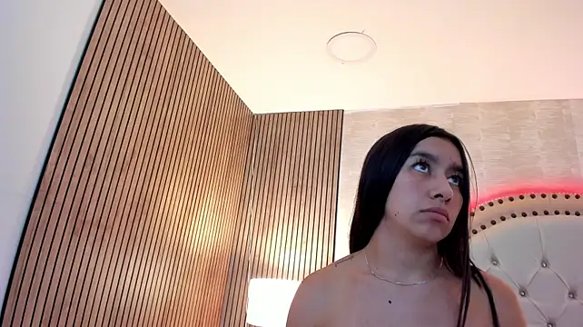 Chat +18 de AlenaColeman ao vivo
