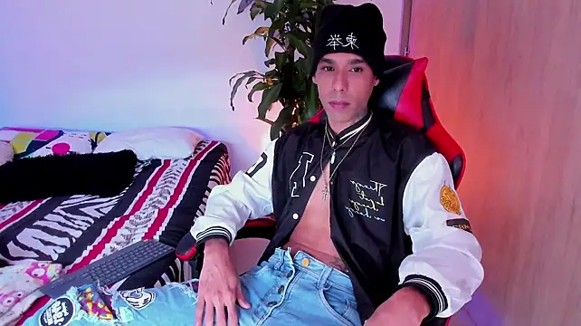 Damianwhite XXX чат на живо