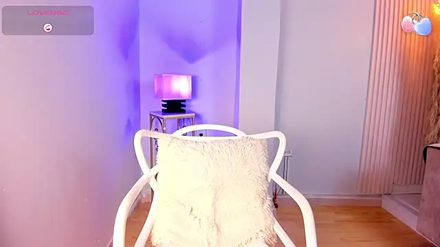alana_rossetti Adlı Modelin Canlı XXX Sohbeti