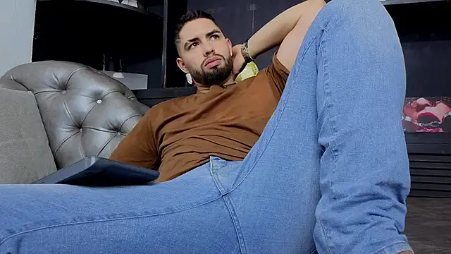 matteosantos Chat XXX in diretta