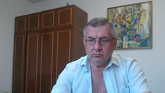 Show modela machomale3 na web-kameri
