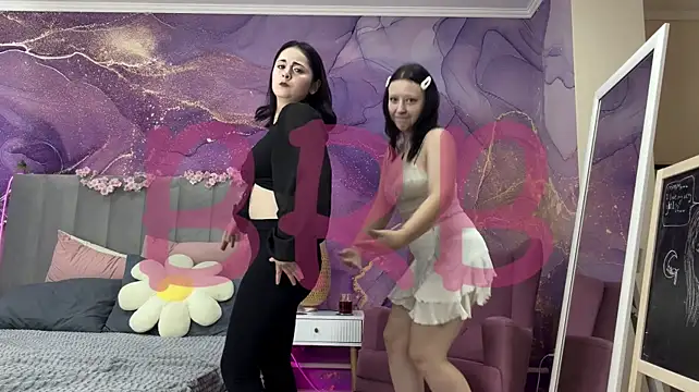 RuthHalll – Naživo XXX chat
