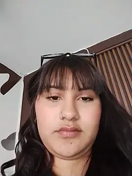 Emily-7 라이브 XXX 채팅