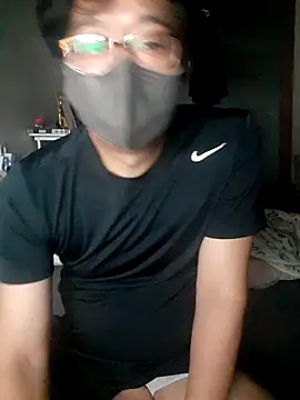okay-boy Live XXX Chat