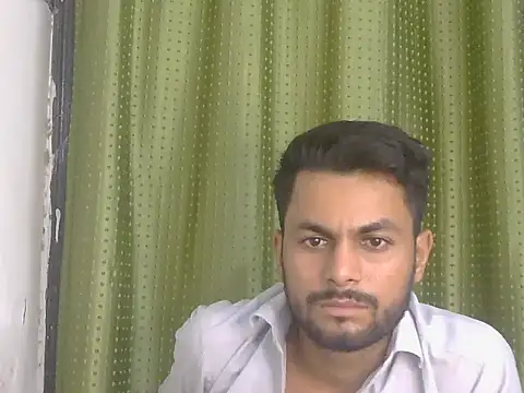 Stubborndesiboy 现场XXX聊天