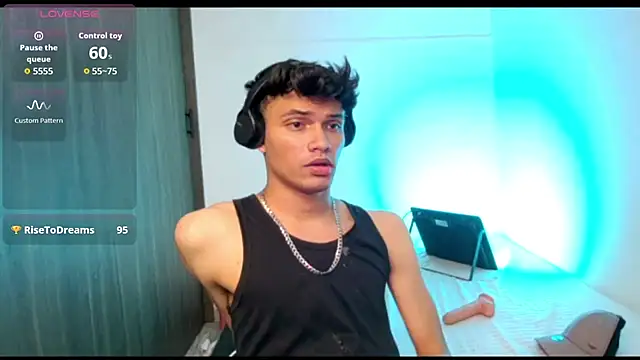 AlexxxGod Webcam Show