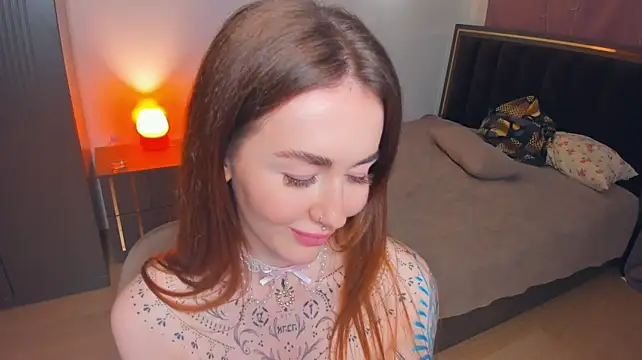 Chat +18 de CarieHeu ao vivo