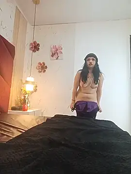HannaRoussee's Live XXX Chat