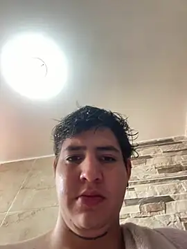 Fozil_Dvice élő XXX-chatje