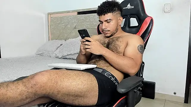 Chat XXX en directo de Javier_Hot27_