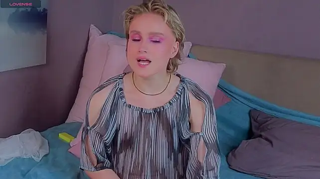 Chat XXX Live cumboydoll