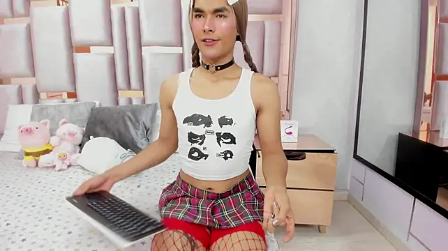 MiaBuny's Live XXX Chat
