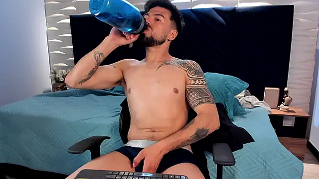 Liam_ashford Live XXX-chat