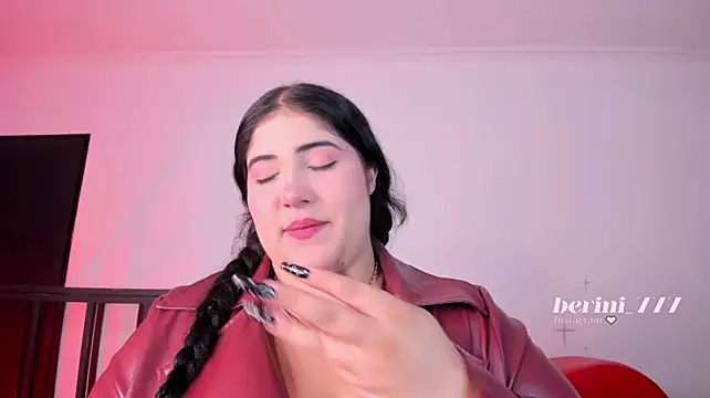 دردشة AmberiniHoffman الجنسية المباشرة