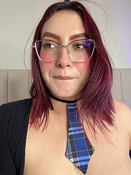 دردشة VioletPearson الجنسية المباشرة