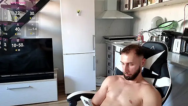 Pokazy przed kamerką – RyanStorm_