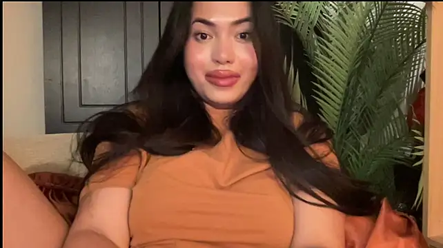 XGoodnessGracious Webcamshow