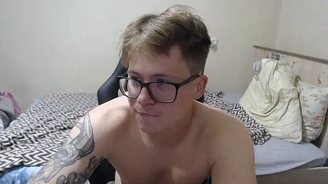 Maxxxgayboy Webcam-Show