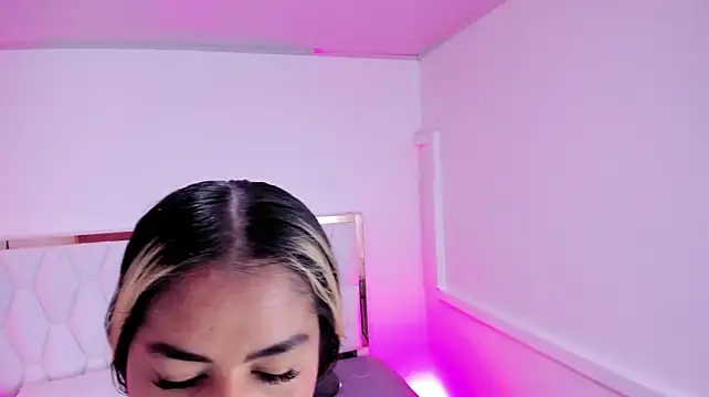 Chat XXX ao vivo de Juliette_nt