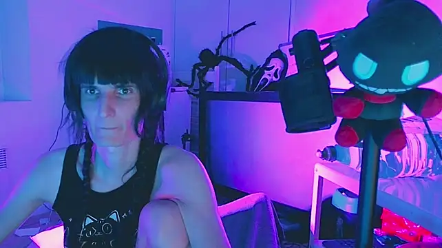 CeriseLapine webcam show