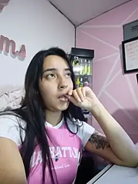 tiana_tom 라이브 XXX 채팅