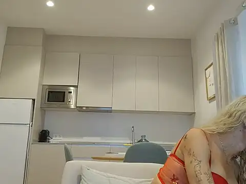 july_fucha Webcamshow