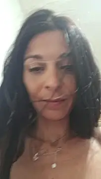 Viola43 Chat XXX live