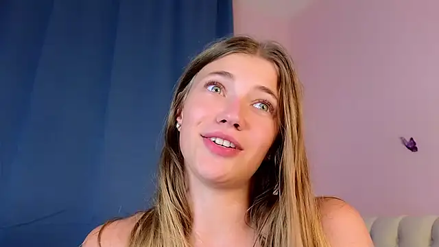 AnneFoxy's Live XXX Chat