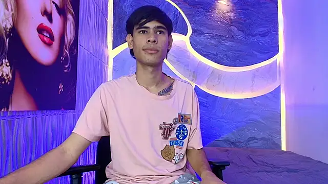 Show de Tyler_schoby na webcam