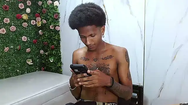 عرض كام ManSant