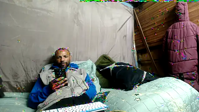 Chatroom XXX en direct de Camodick
