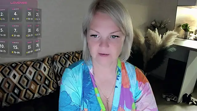 Juarnea_'s Webcam Show