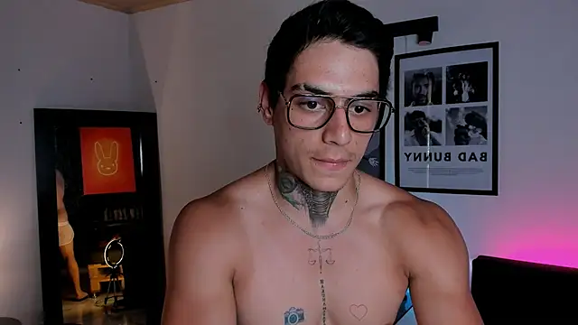 Chatroom XXX en direct de Simon_cortes