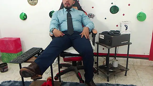 KalethBigDick Adlı Modelin Web Kamerası Şovu