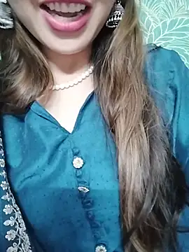 Noor_Darliing: онлайн-секс-чат