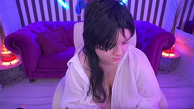 LittleShyy XXX чат на живо