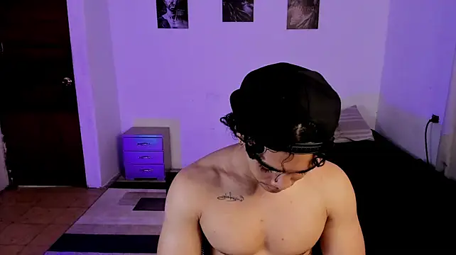 دردشة mateo_jack الجنسية المباشرة