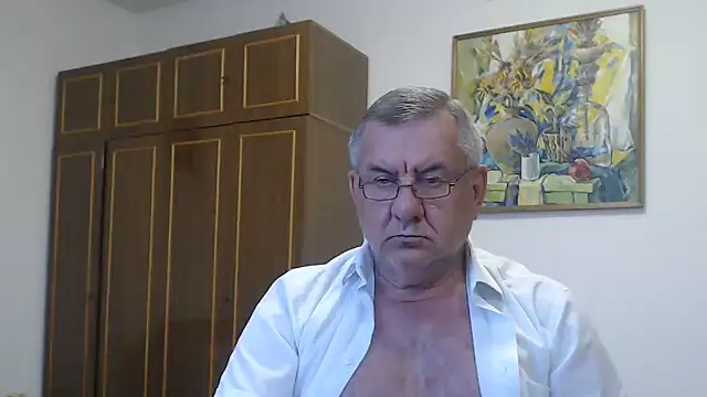 Show modela machomale3 na web-kameri