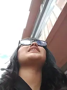 XXX chat uživo modela Emily-7