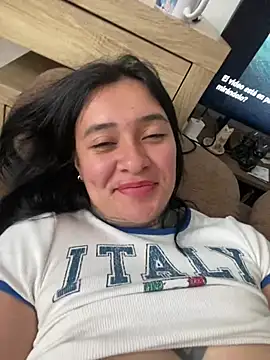 Chat +18 de Rouse_07 ao vivo