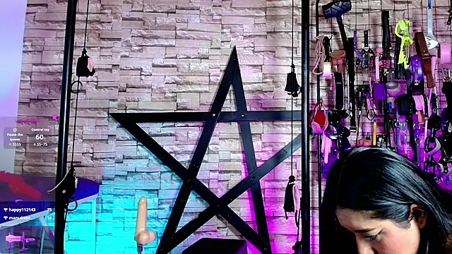 Živý XXX chat Caroline_bdsm